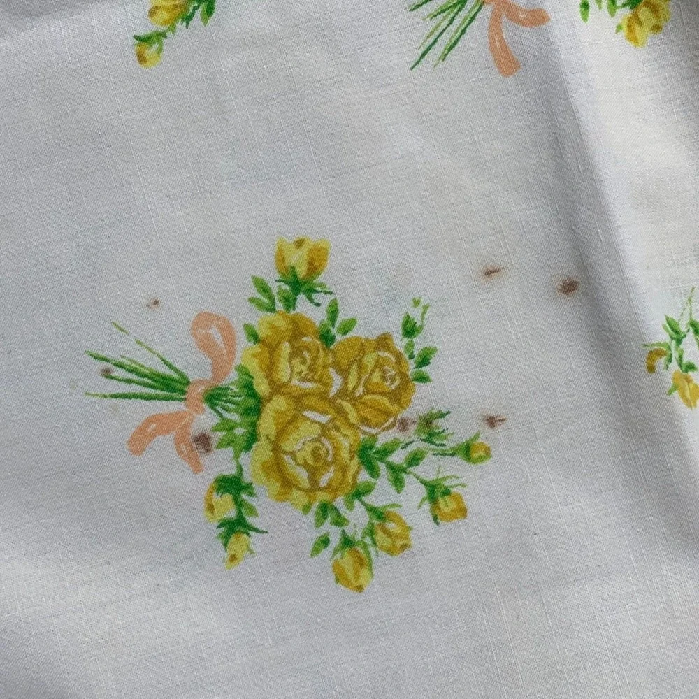 Vintage Floral Yellow Green Pillowcases Set of 2 Standard/Queen 20